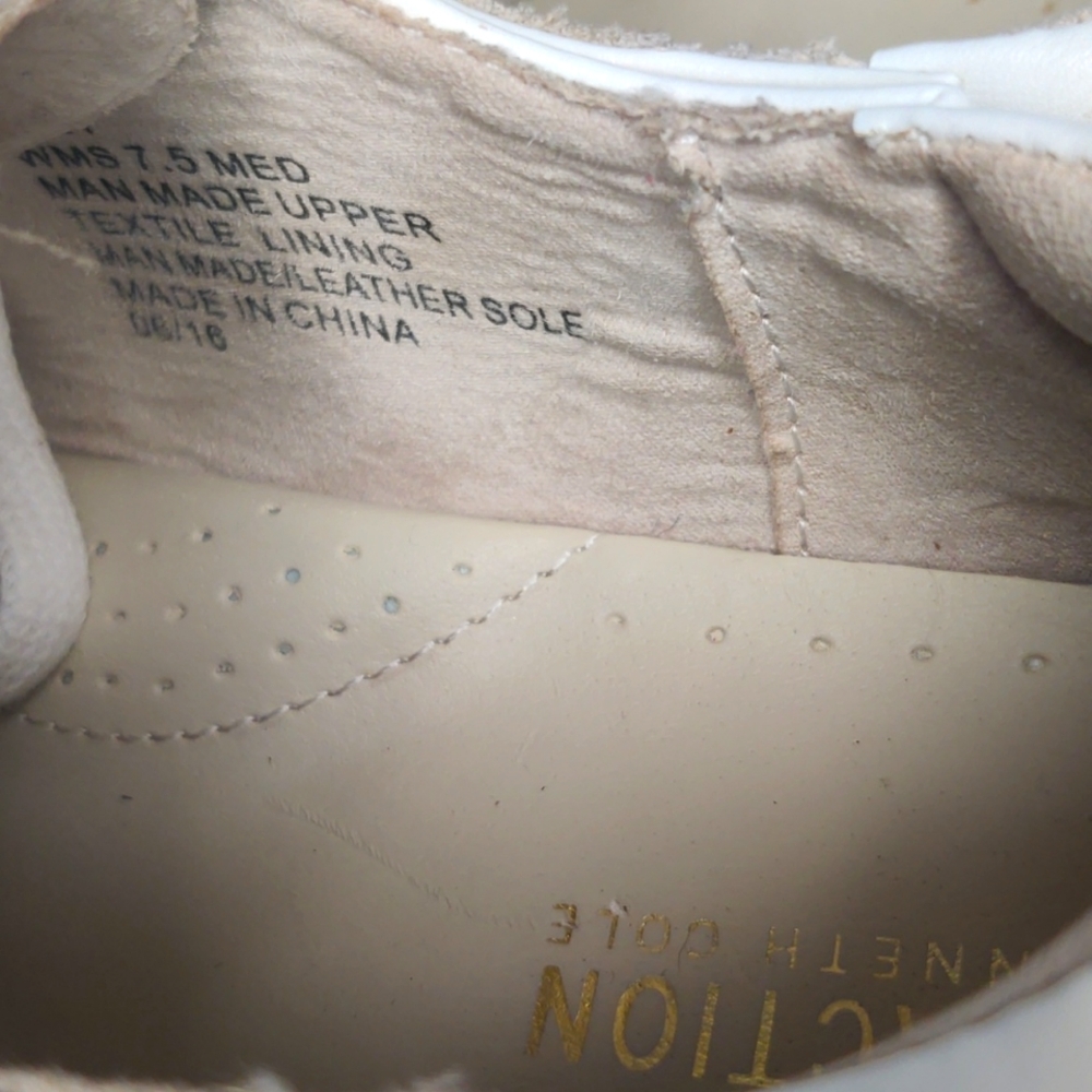 Kenneth Cole Reaction White Sneakers - Picture 7 of 11